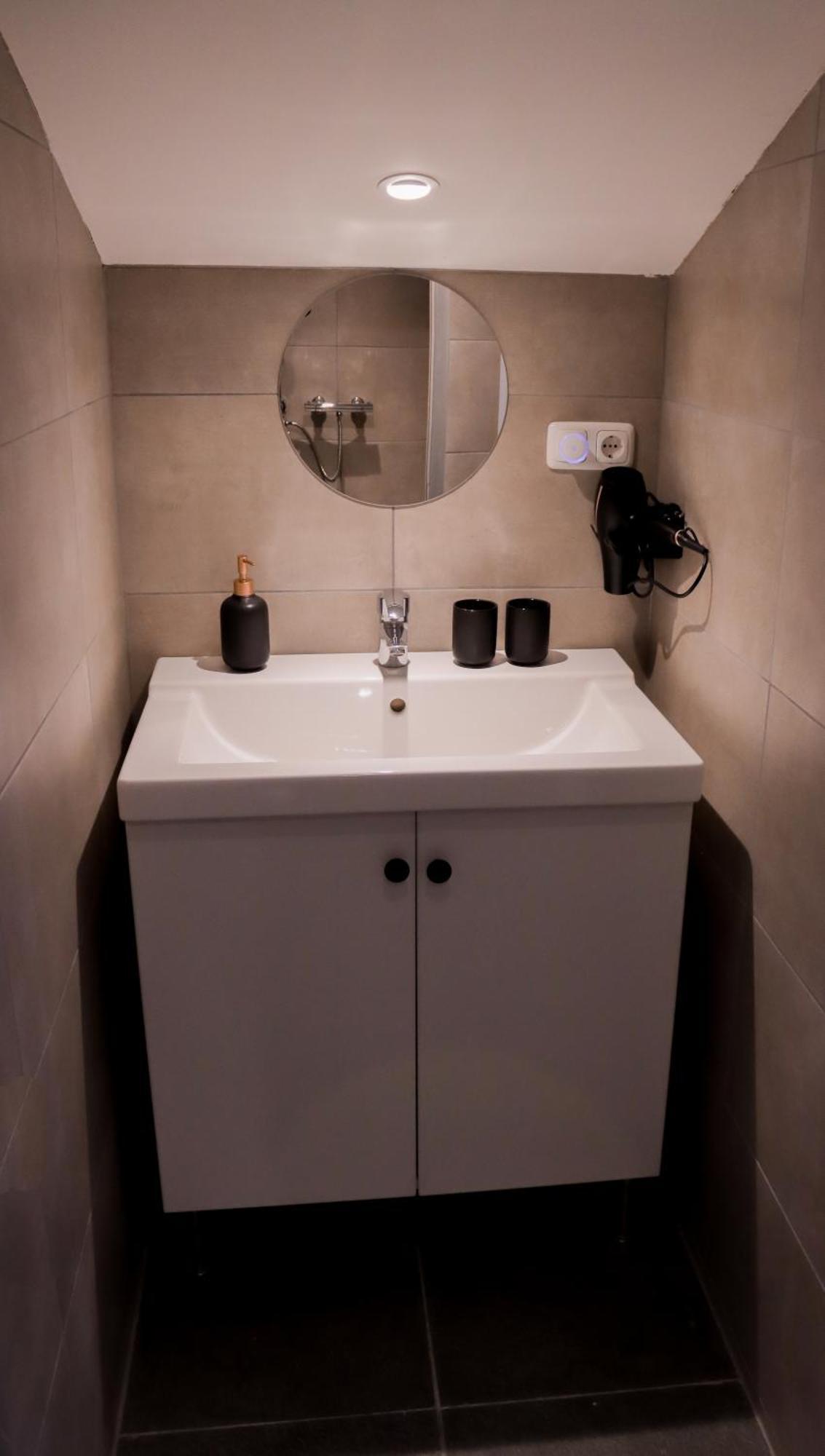 B&B De Kalverschuur Schoonrewoerd Bagian luar foto